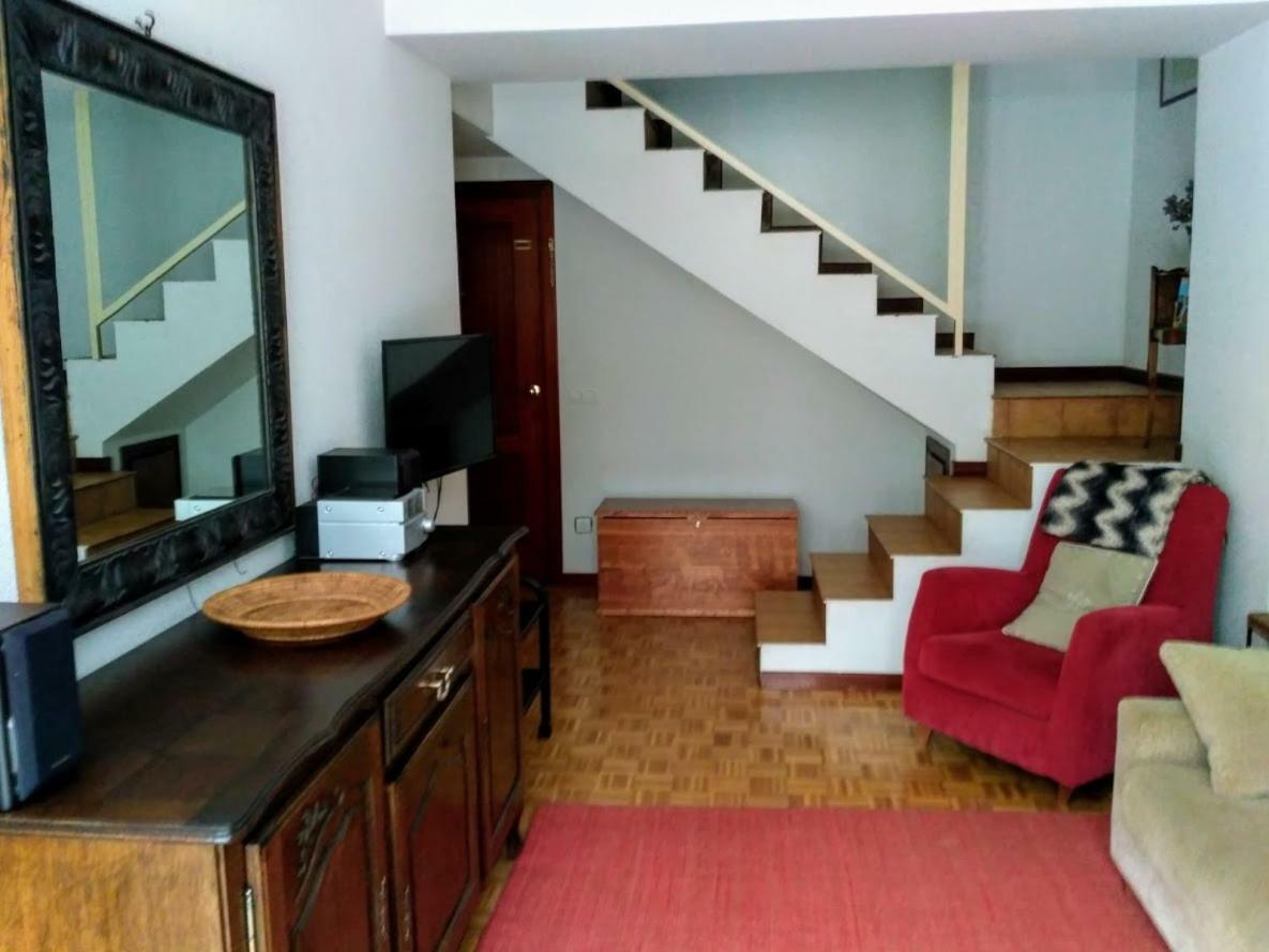 Duplex Con Jardin En Ezcaray Apartman Kültér fotó